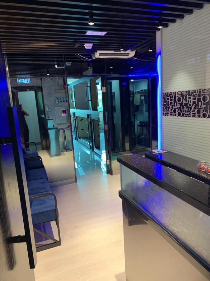 Sleep Cubee Hostel Гонконг Экстерьер фото